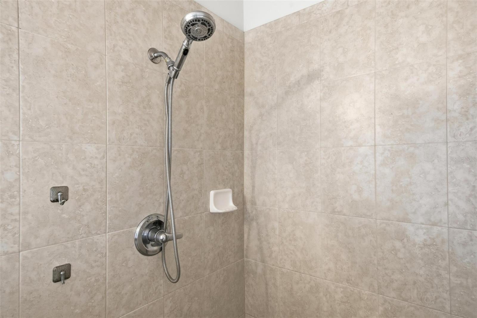 Image 42 of 55 For 29 Diamond Drive