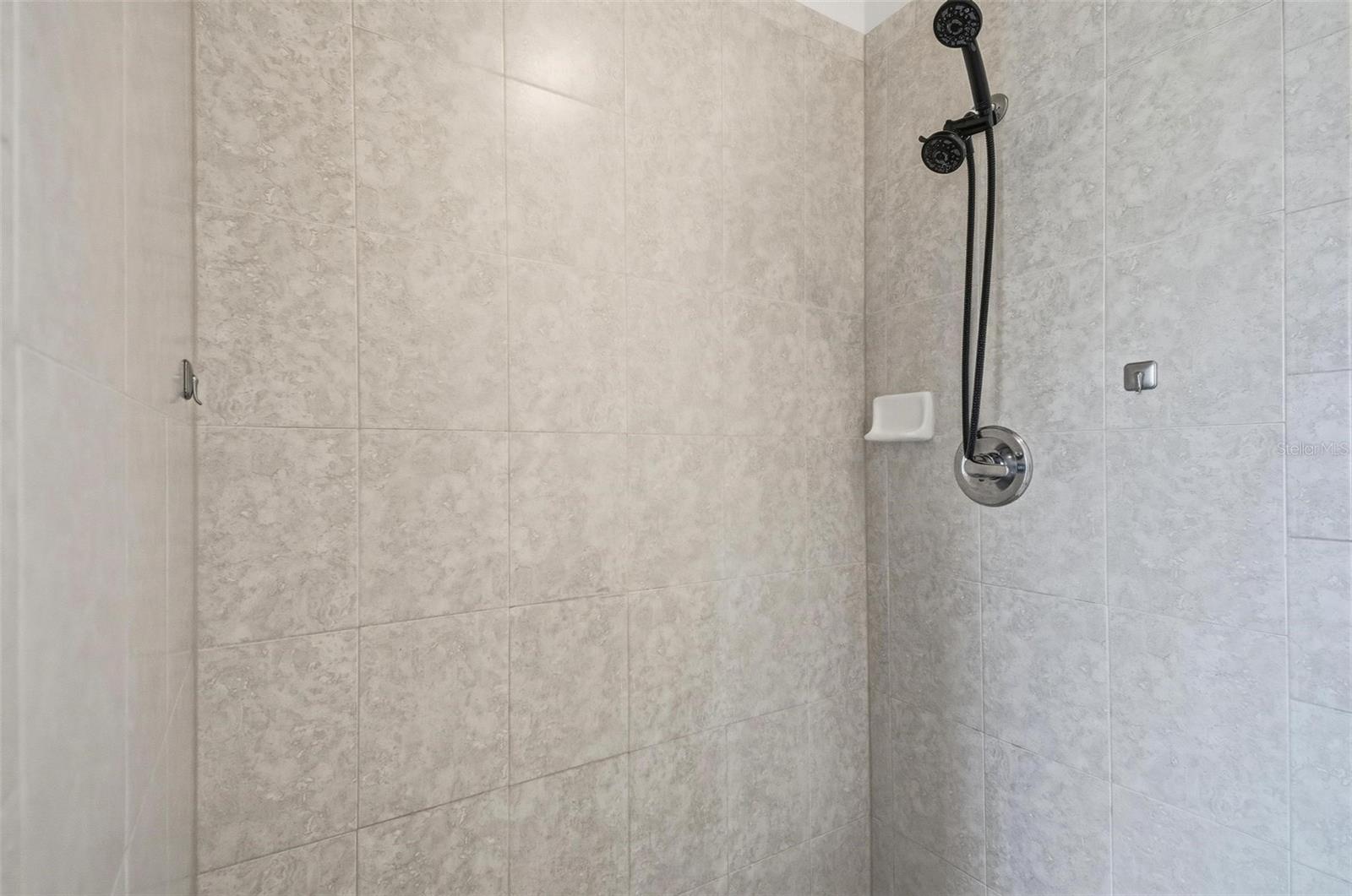 Image 46 of 55 For 29 Diamond Drive