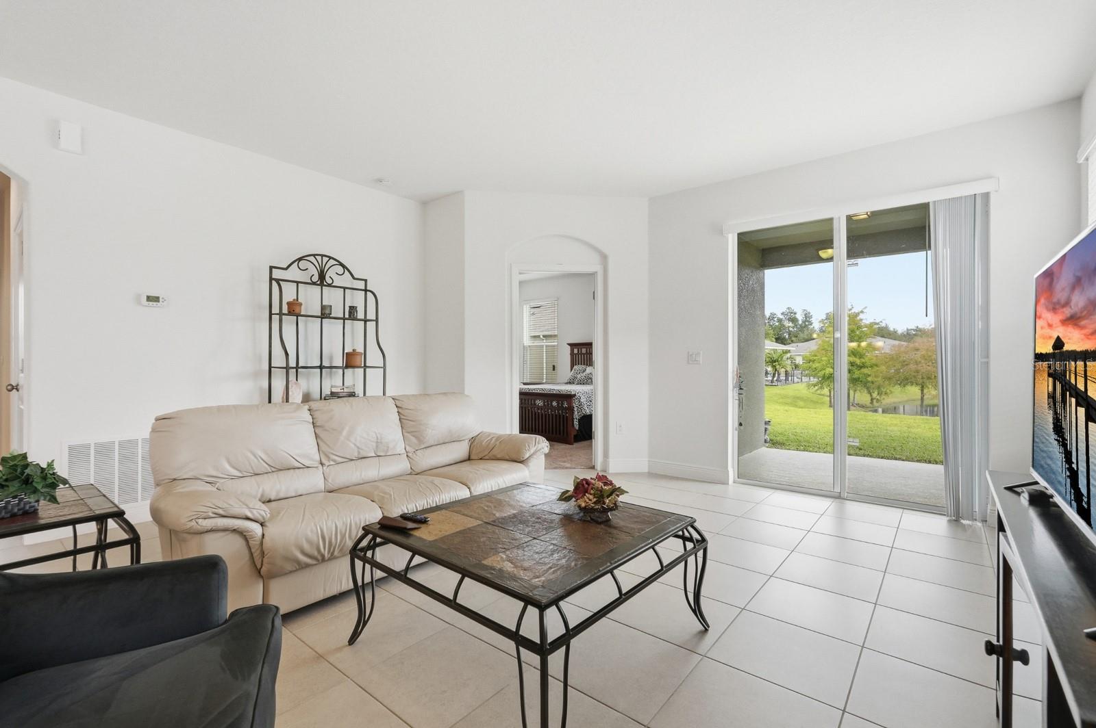 Image 14 of 57 For 255 River Vale Lane