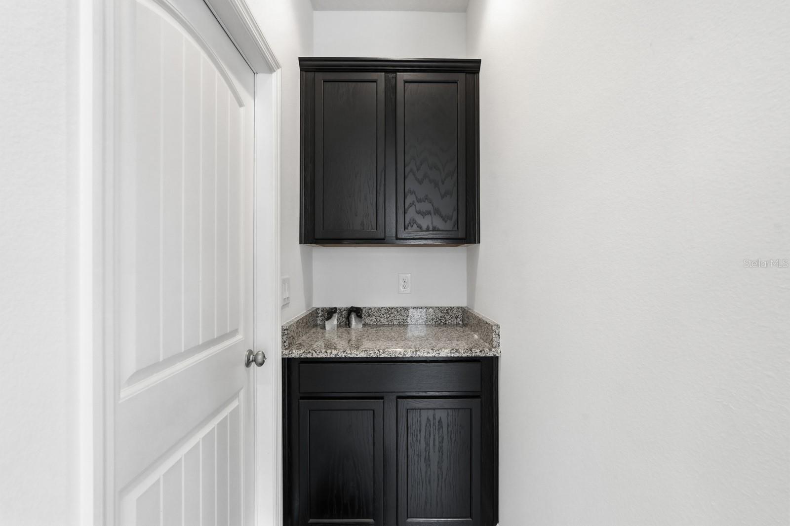 Image 34 of 57 For 255 River Vale Lane