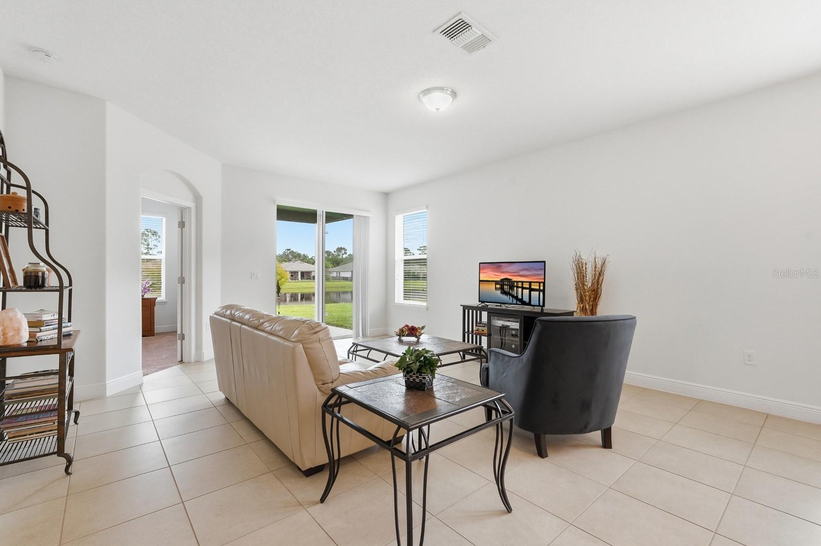 Image 7 of 57 For 255 River Vale Lane