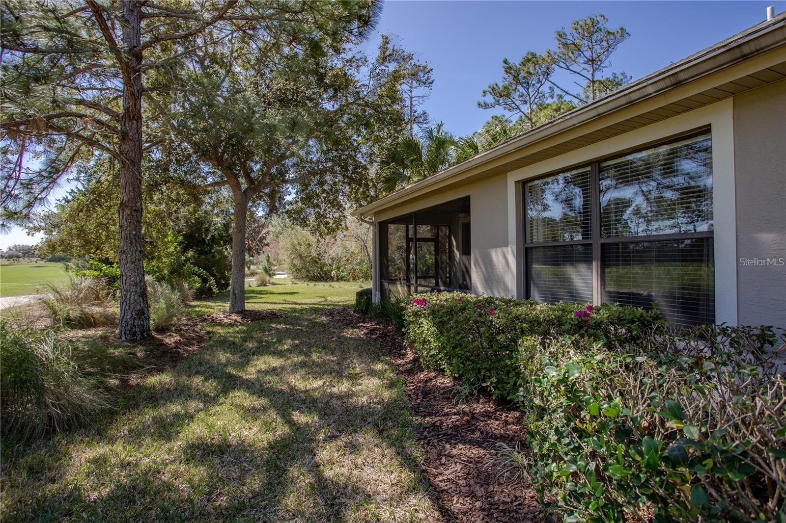 Image 33 of 49 For 37 River Landing Drive