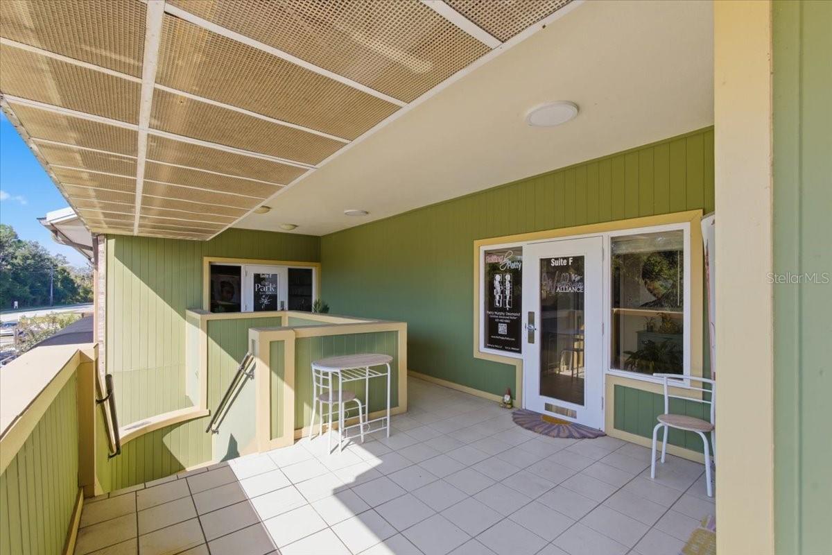 Image 11 of 98 For 7 Florida Park Drive N