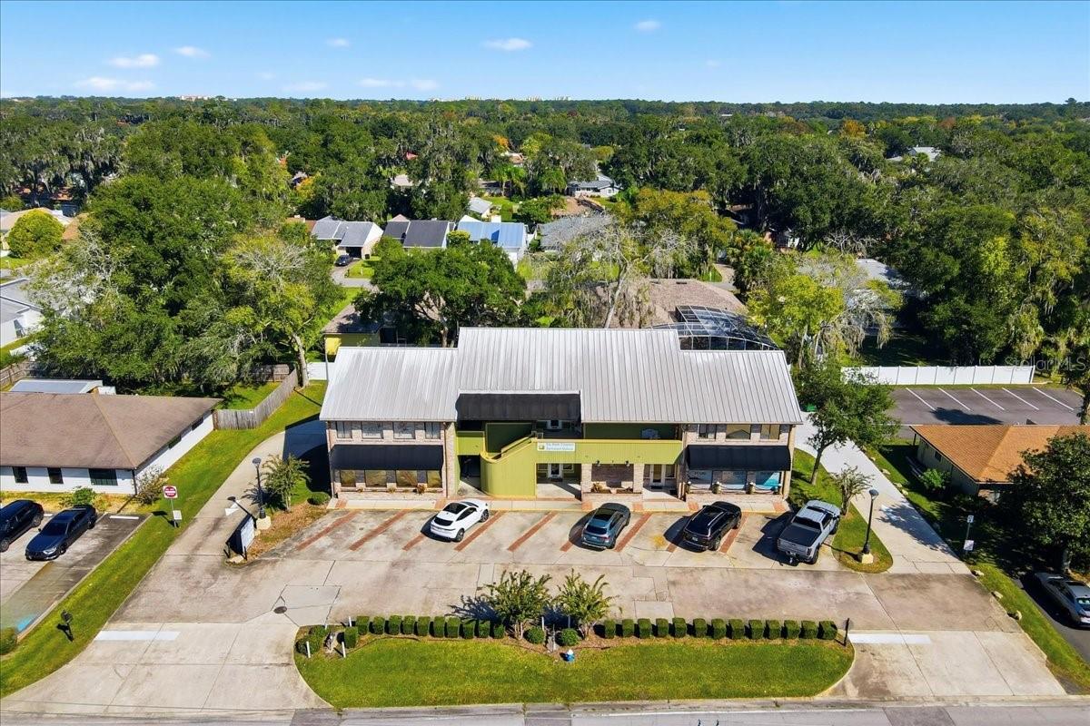 Image 65 of 98 For 7 Florida Park Drive N