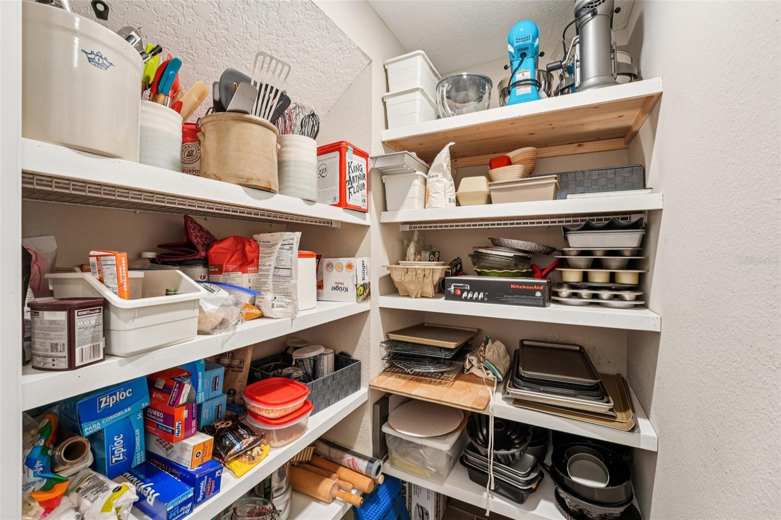 Image 36 of 91 For 2785 Las Calinas Boulevard