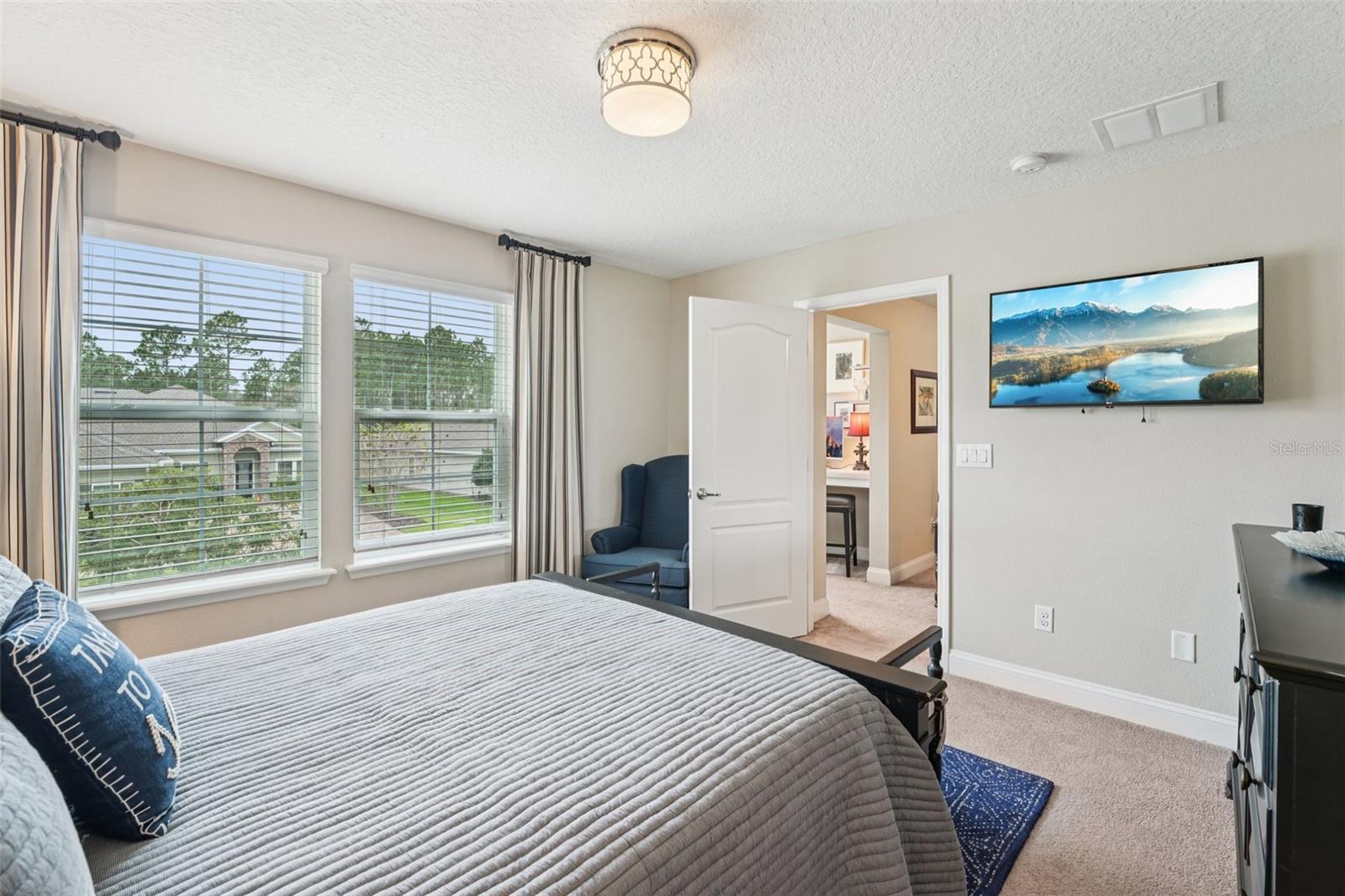 Image 47 of 91 For 2785 Las Calinas Boulevard