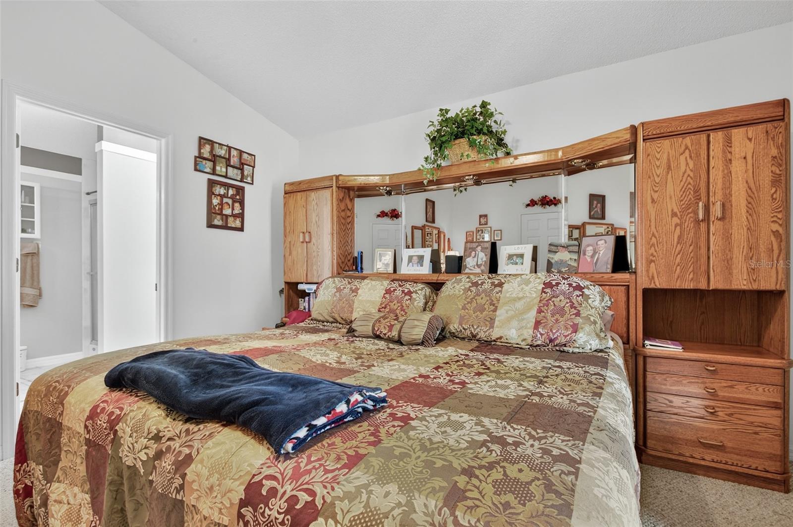 Image 20 of 56 For 2 Long Place