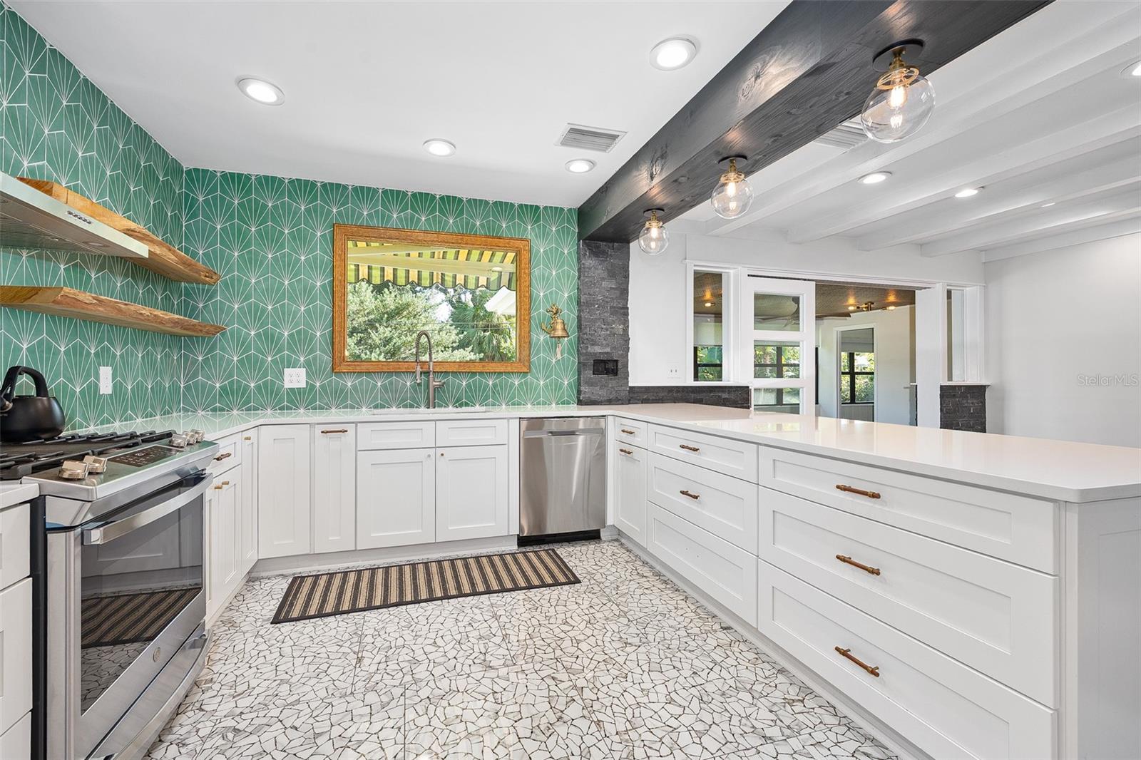 Image 10 of 48 For 116 Neptune Avenue