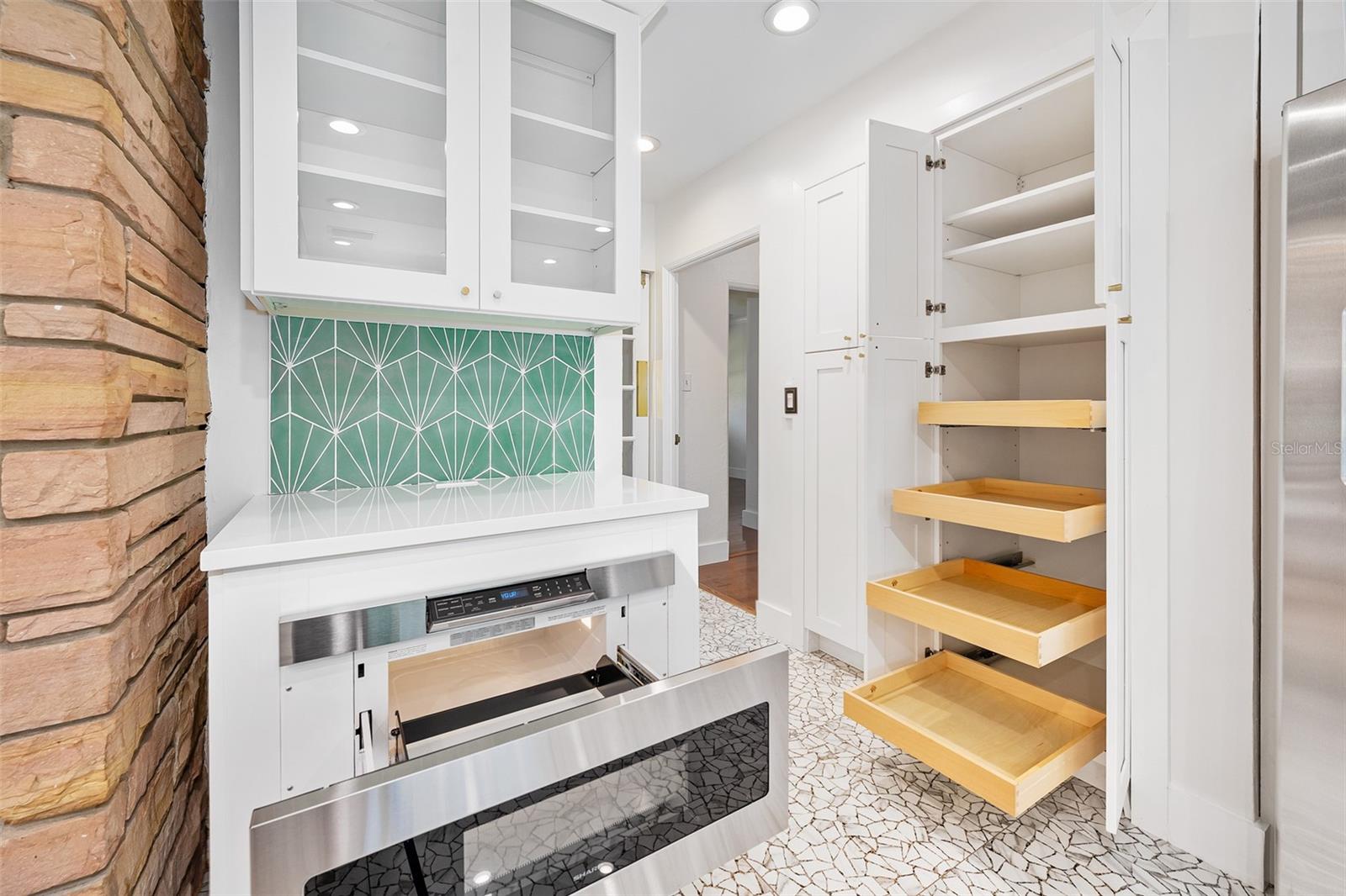 Image 13 of 48 For 116 Neptune Avenue