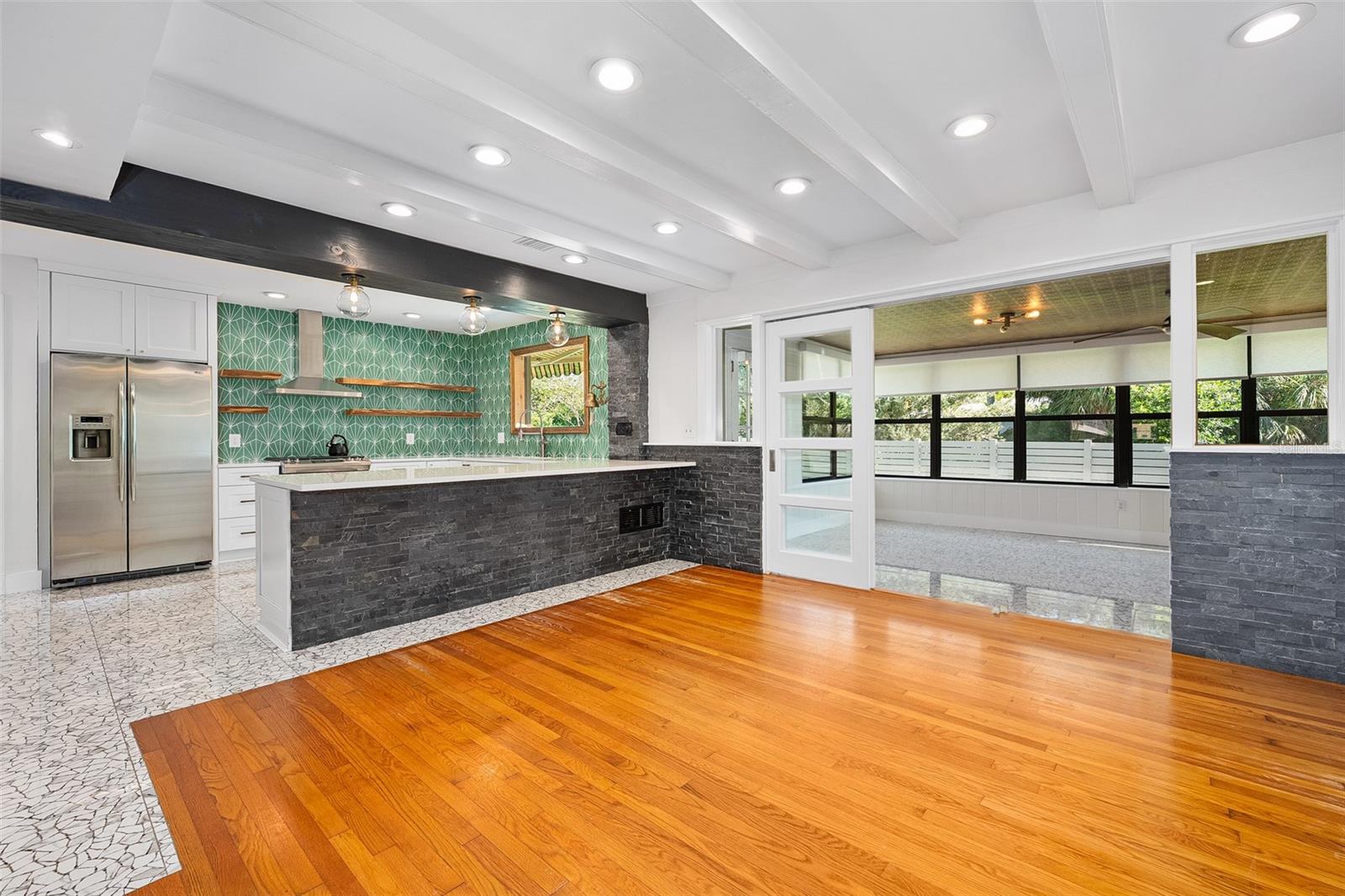 Image 14 of 48 For 116 Neptune Avenue