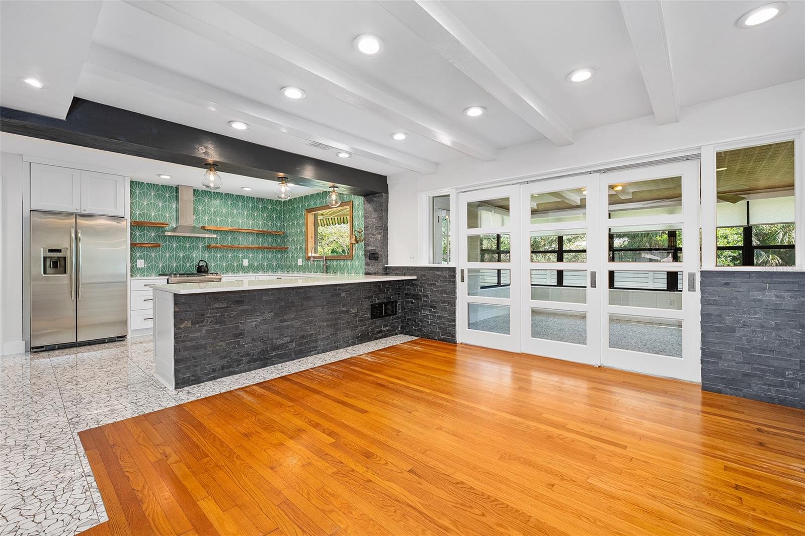 Image 15 of 48 For 116 Neptune Avenue