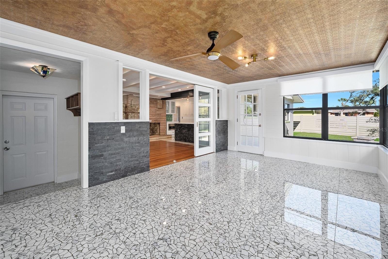 Image 18 of 48 For 116 Neptune Avenue