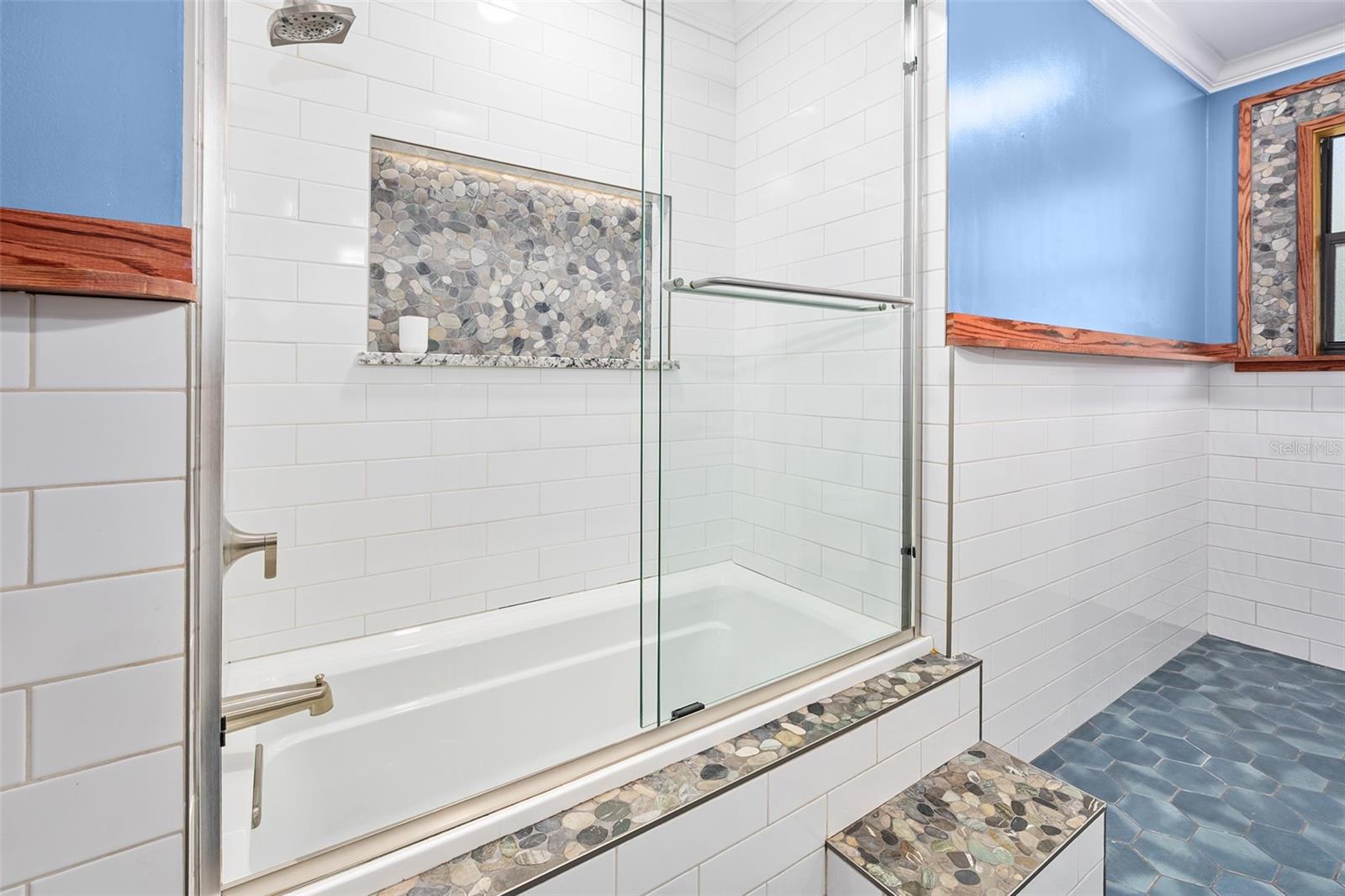 Image 23 of 48 For 116 Neptune Avenue