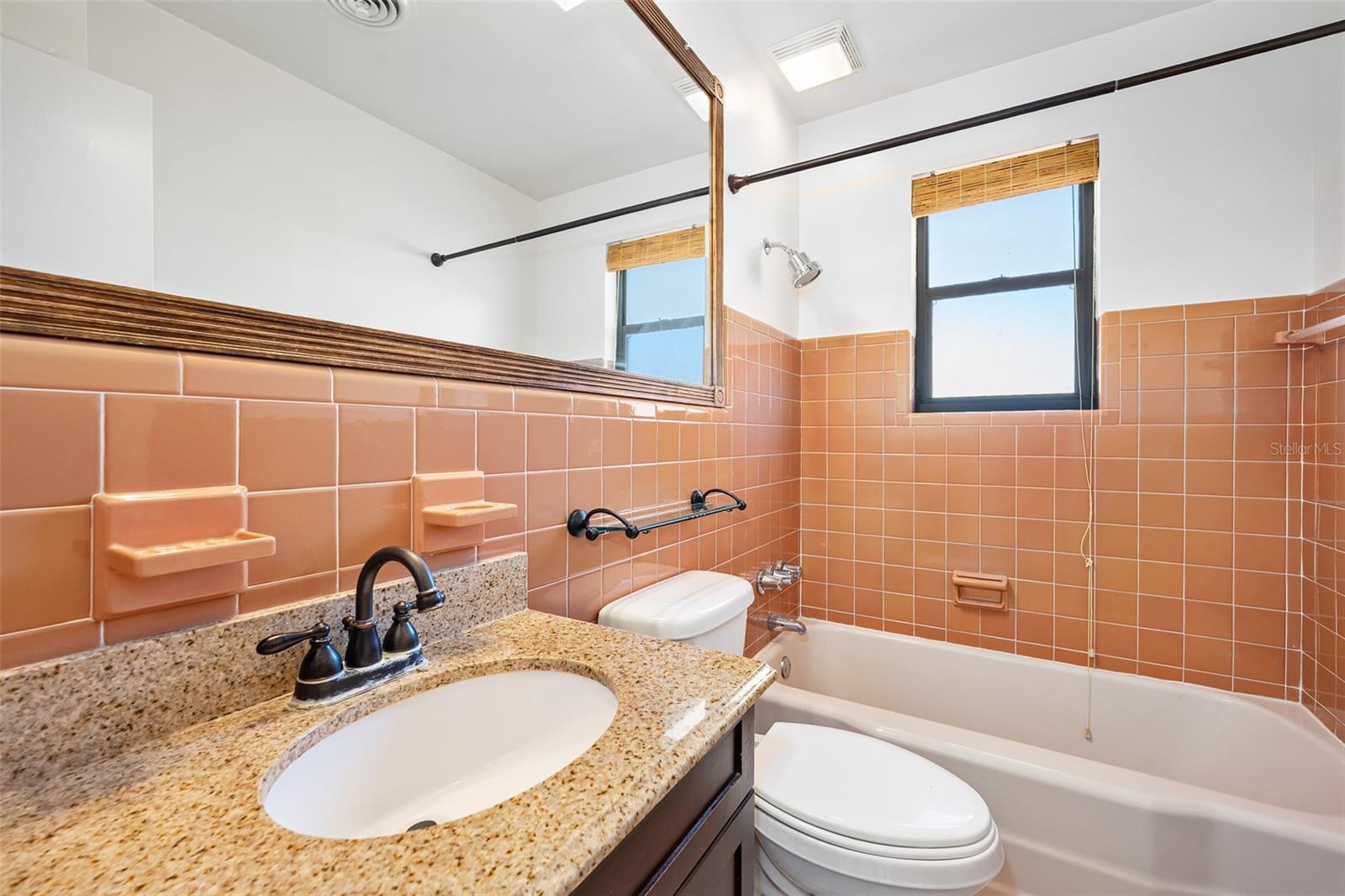 Image 35 of 48 For 116 Neptune Avenue