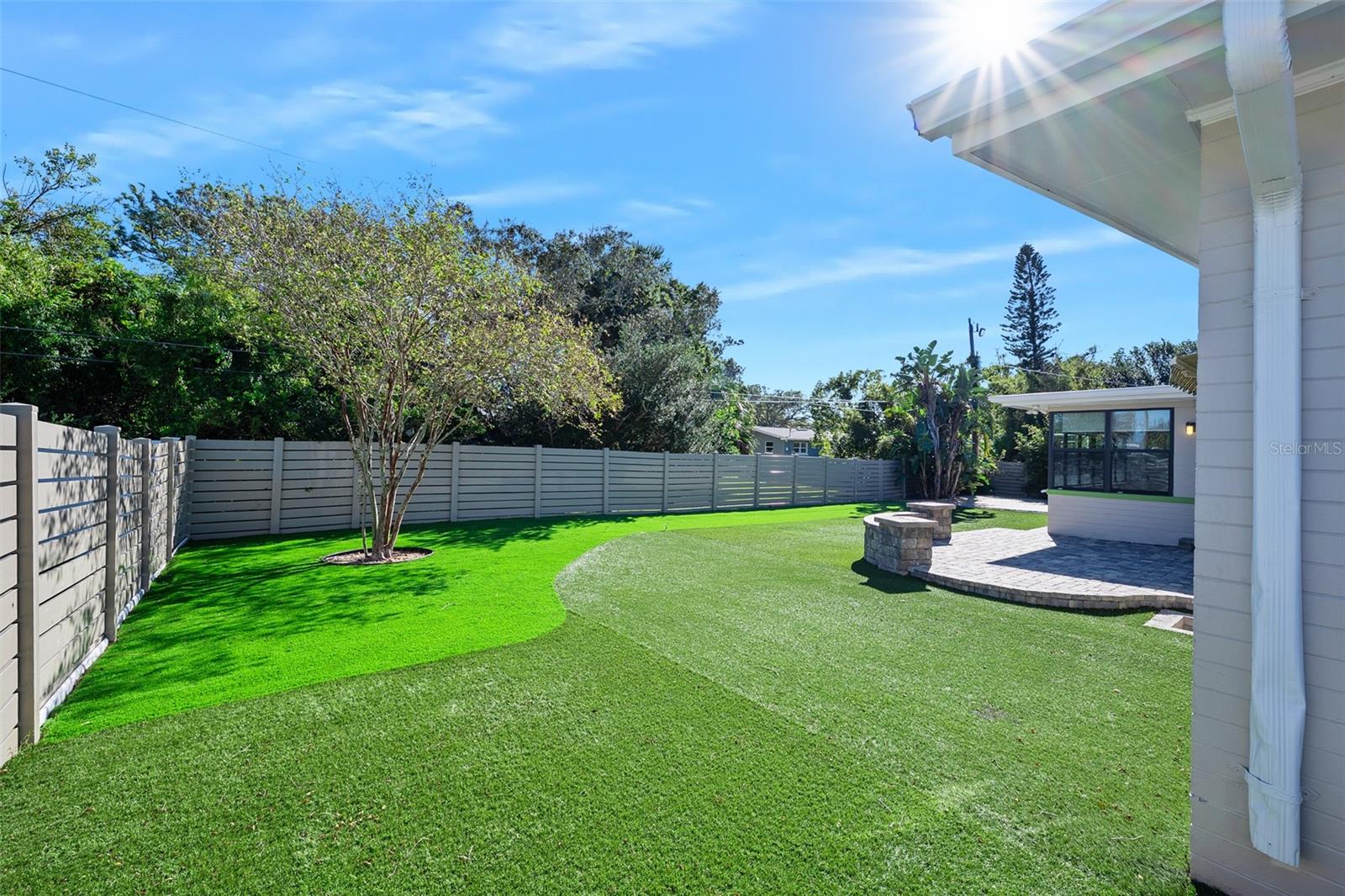 Image 40 of 48 For 116 Neptune Avenue