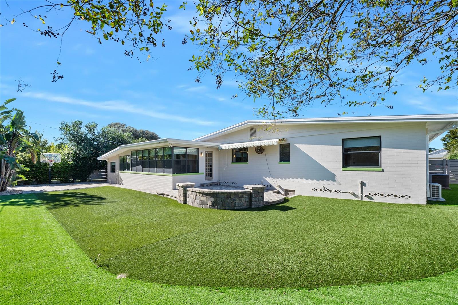 Image 41 of 48 For 116 Neptune Avenue