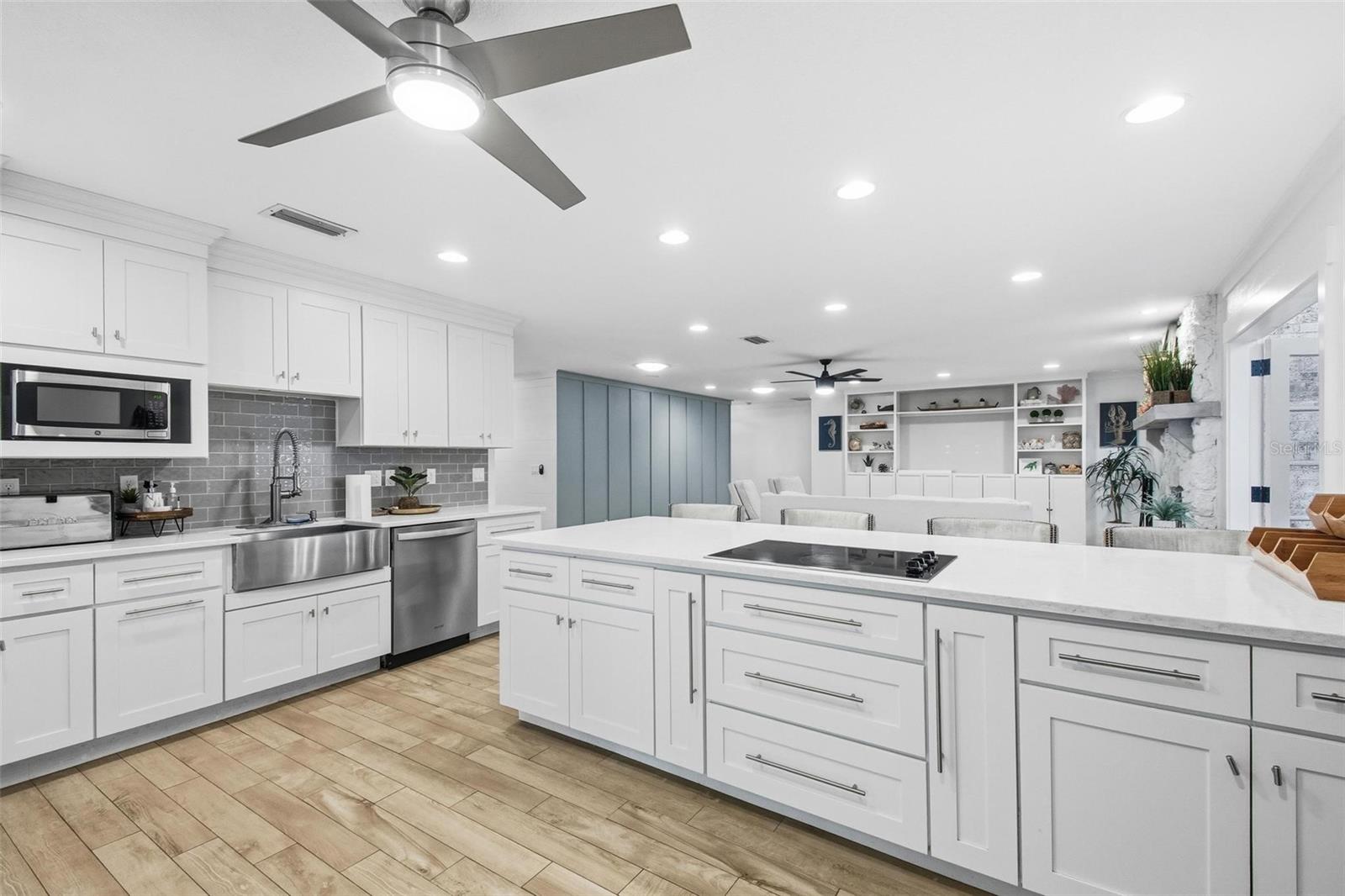 Image 17 of 53 For 3 Creek Bluff Run