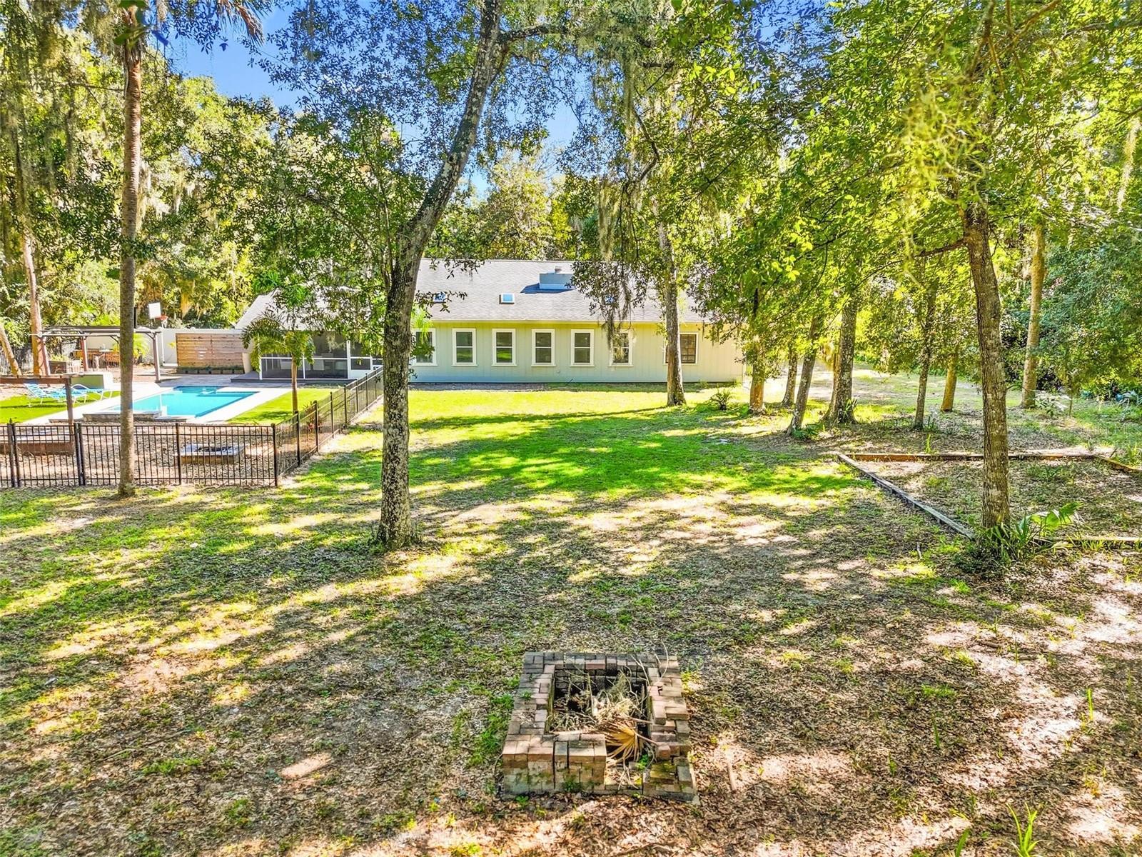 Image 44 of 53 For 3 Creek Bluff Run