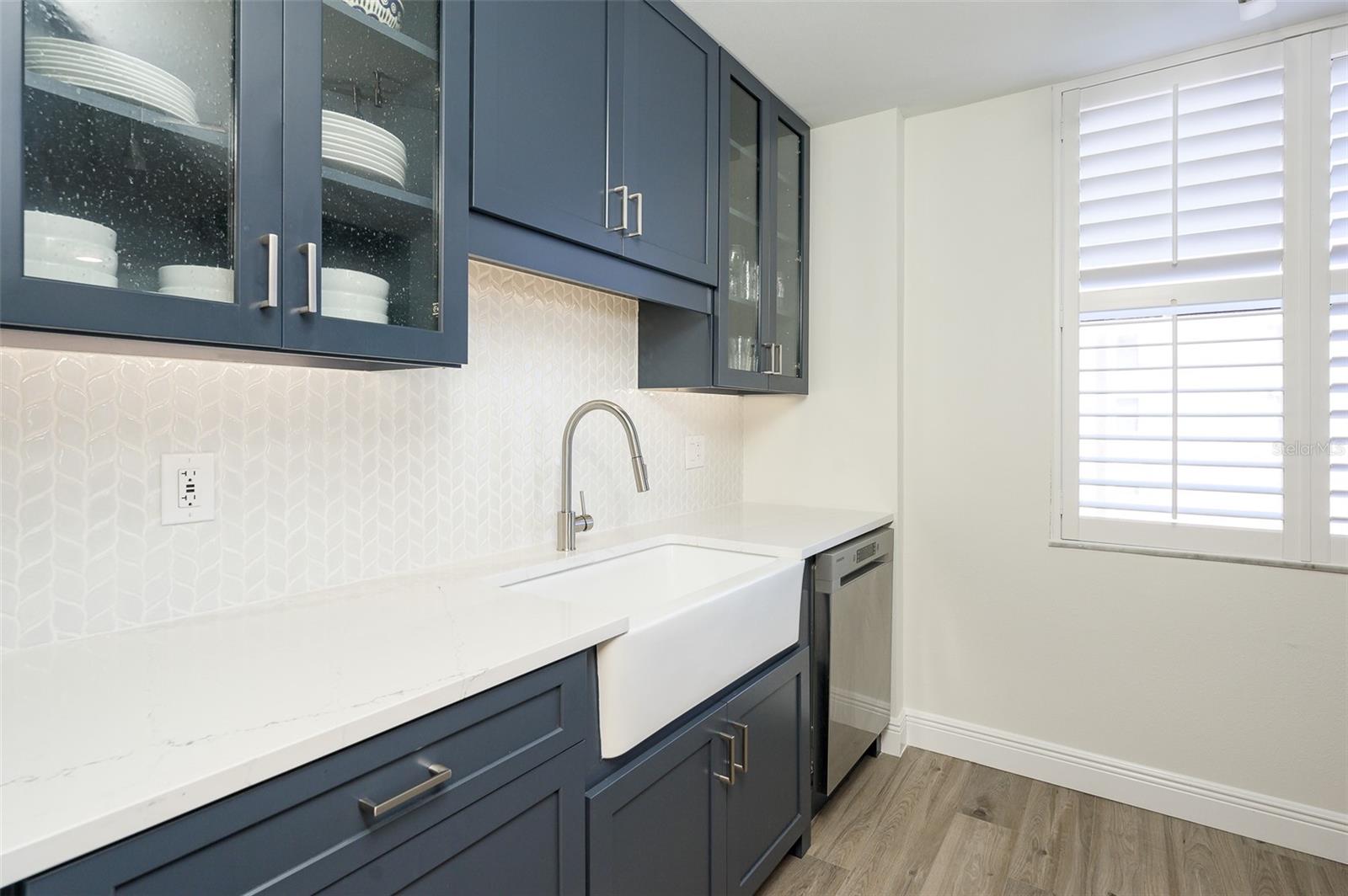 Image 10 of 62 For 3360 Ocean Shore Boulevard 306