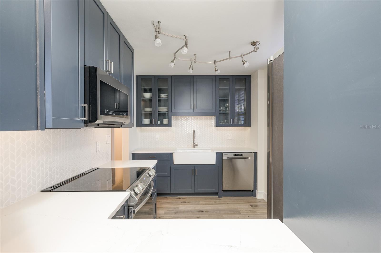 Image 12 of 62 For 3360 Ocean Shore Boulevard 306