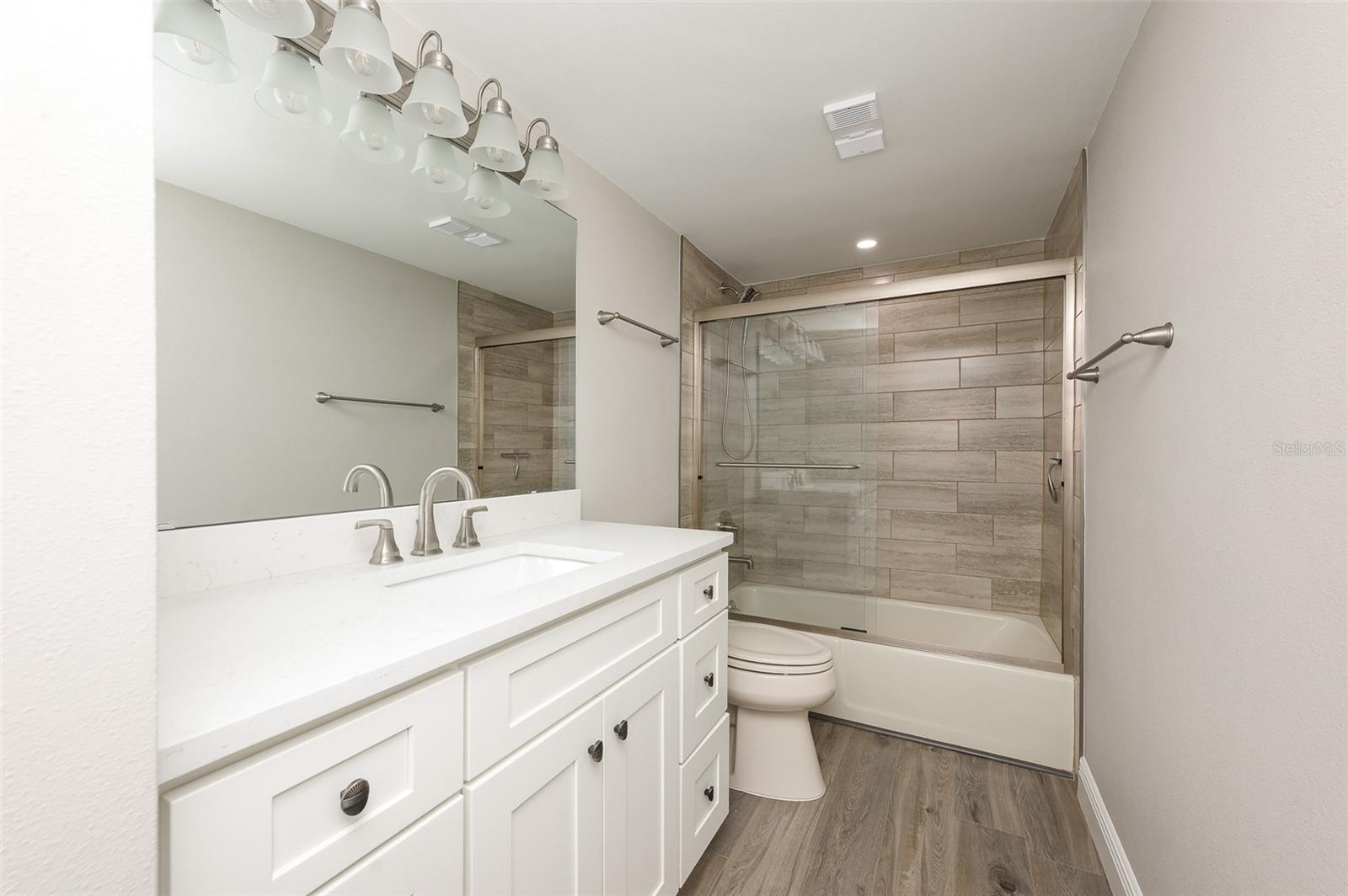 Image 39 of 62 For 3360 Ocean Shore Boulevard 306