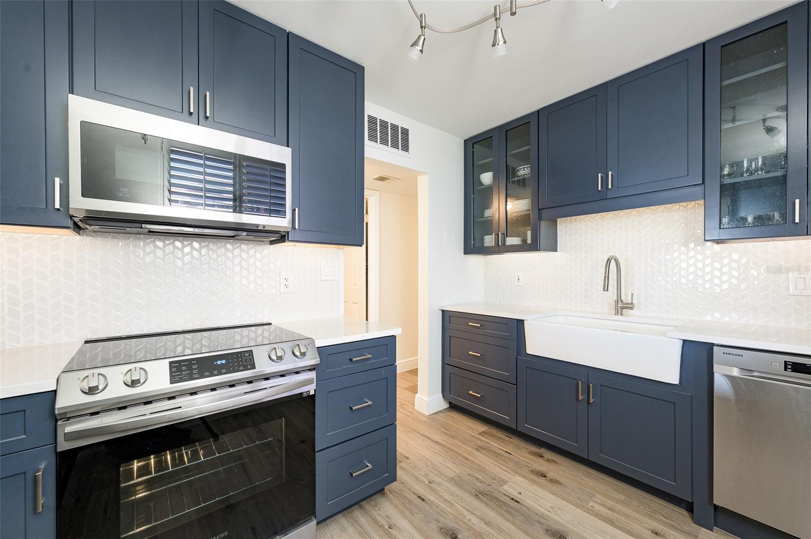 Image 9 of 62 For 3360 Ocean Shore Boulevard 306