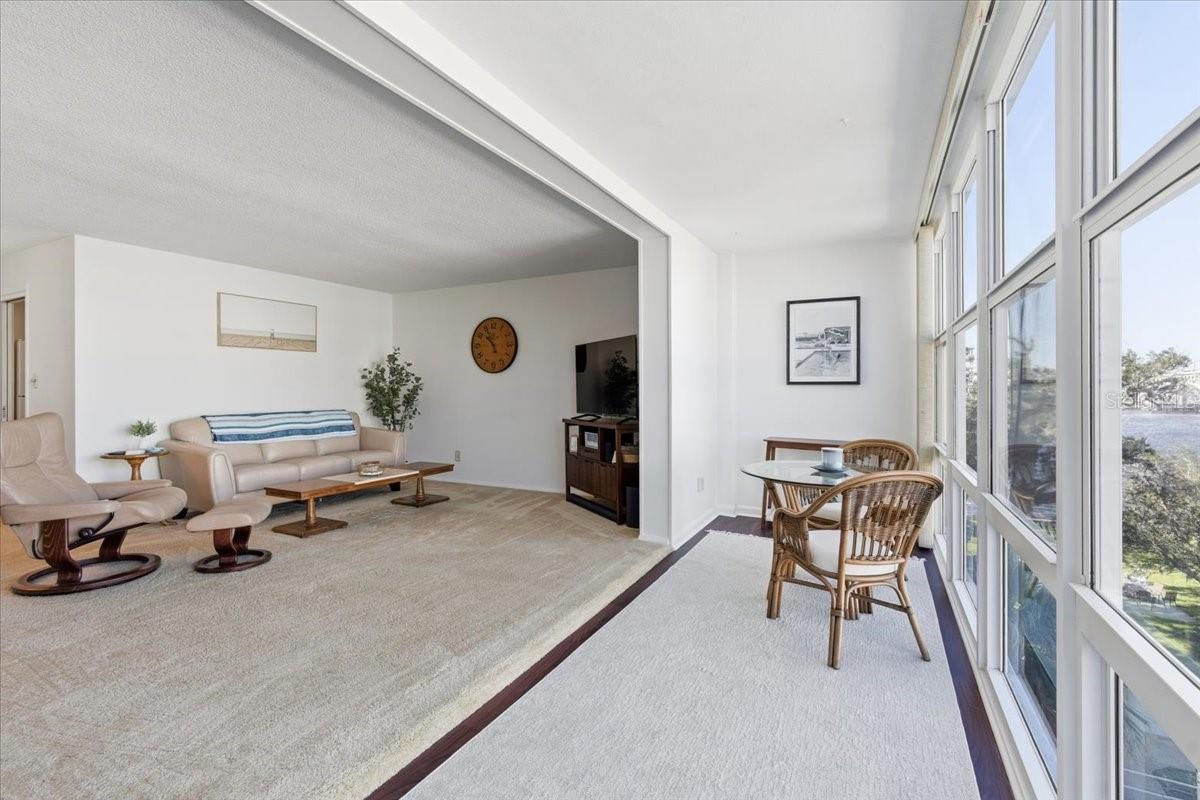 Image 13 of 50 For 1224 Peninsula Drive 407