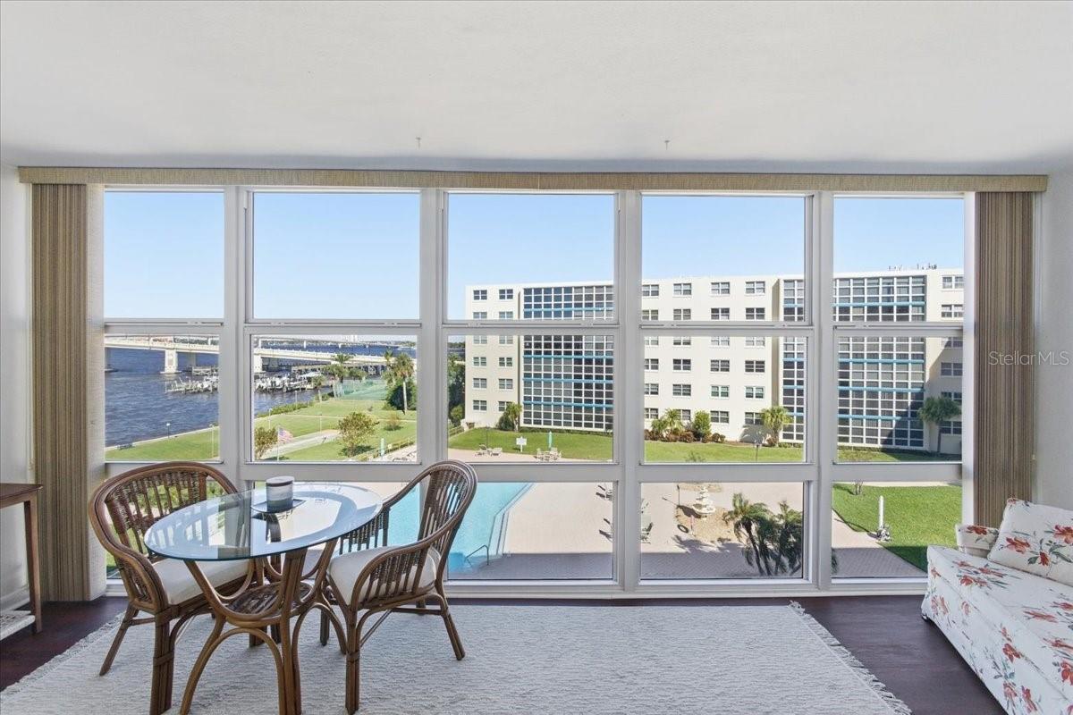 Image 14 of 50 For 1224 Peninsula Drive 407