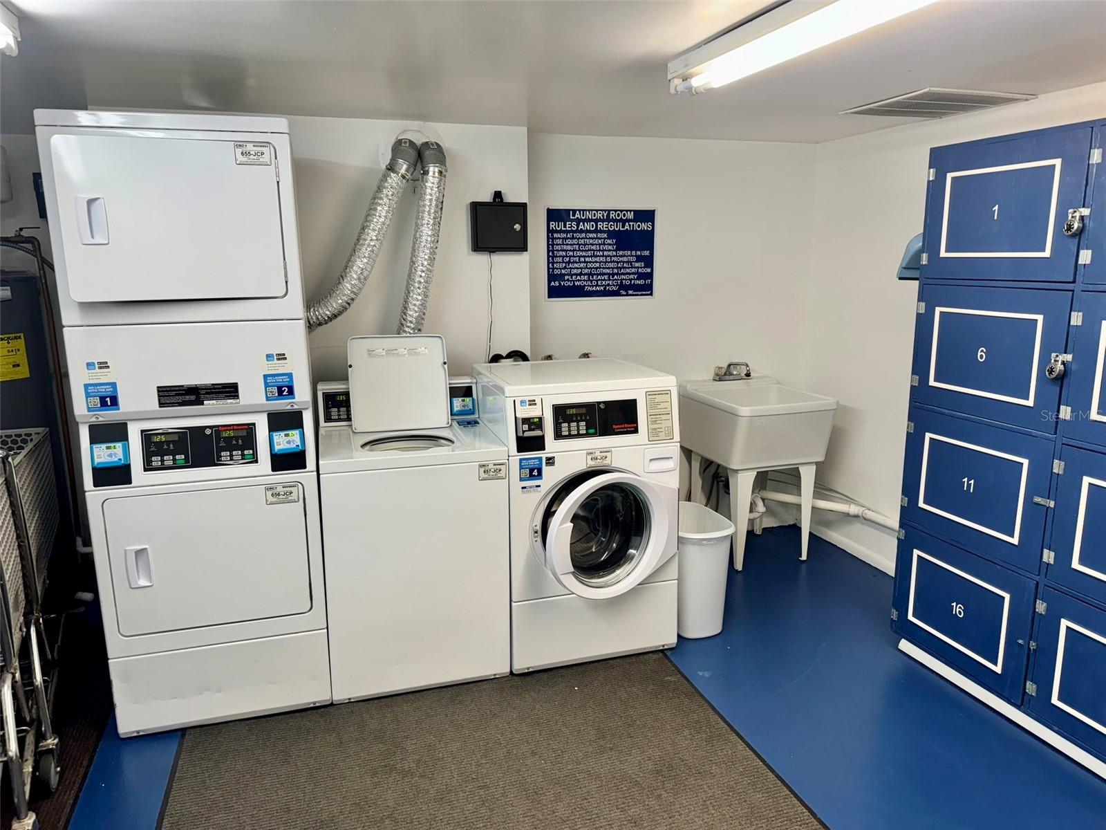 Image 39 of 50 For 1224 Peninsula Drive 407