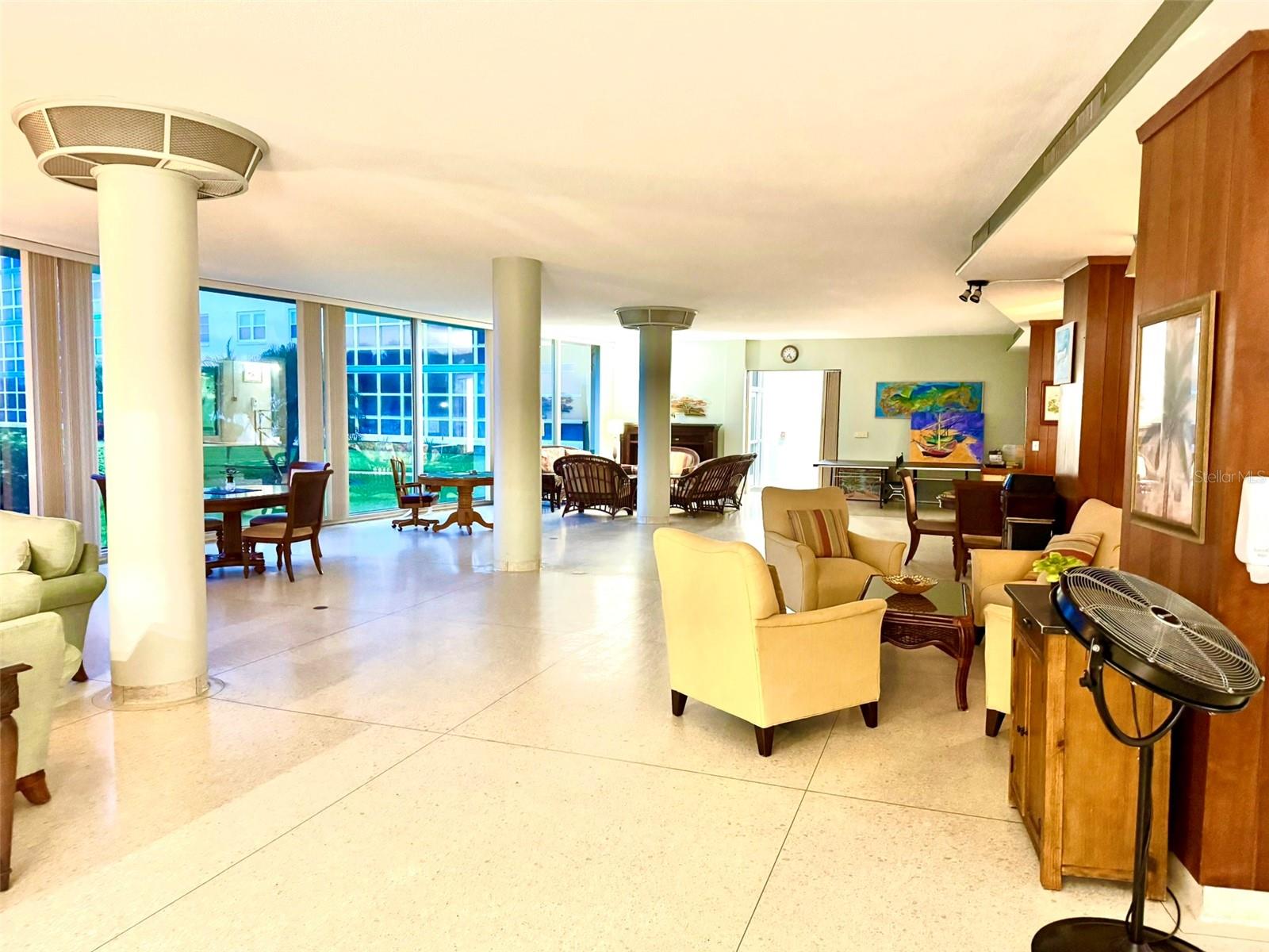 Image 41 of 50 For 1224 Peninsula Drive 407