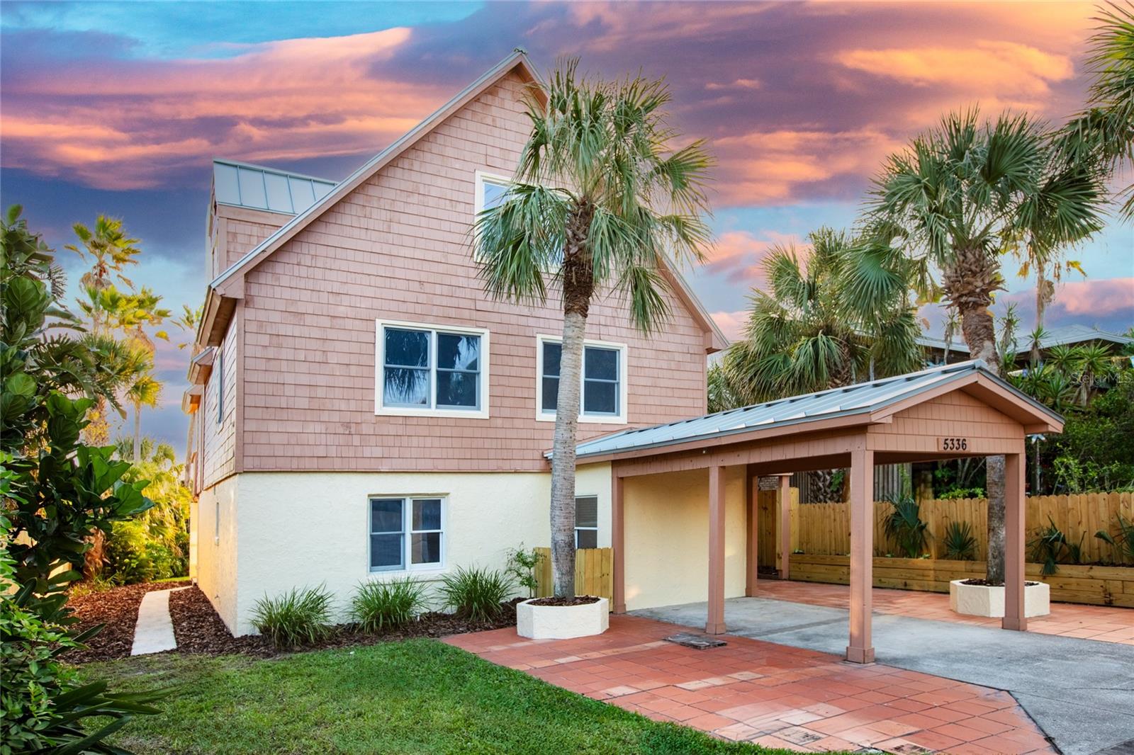 Image 3 of 100 For 5336 Atlantic View