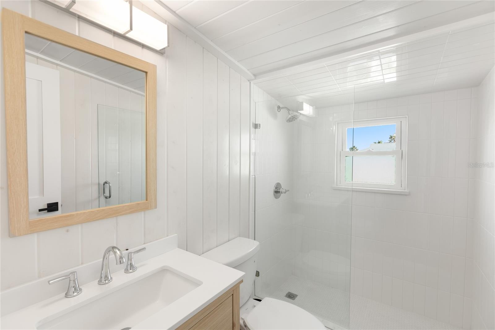 Image 76 of 100 For 5336 Atlantic View