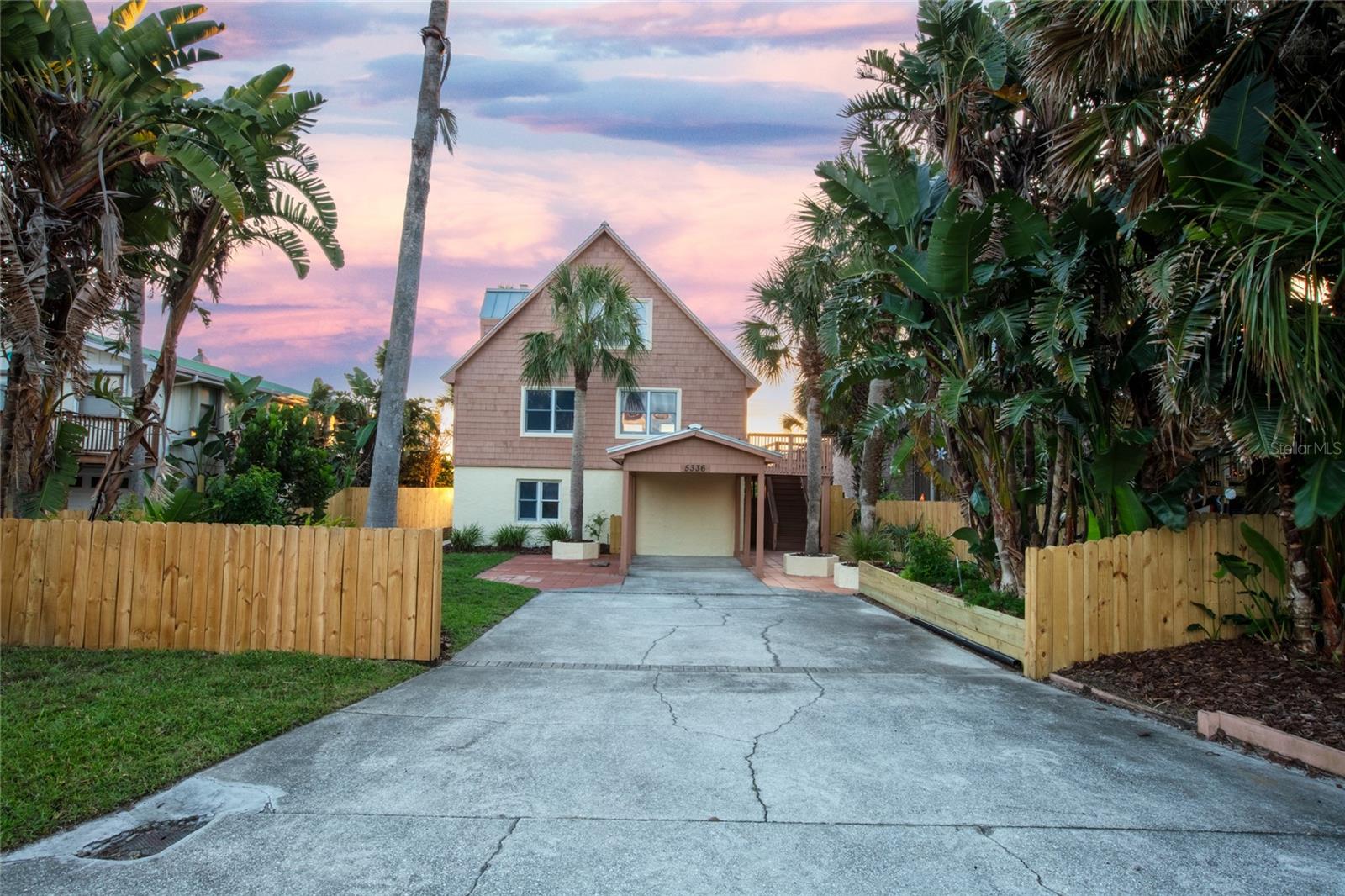 Image 88 of 100 For 5336 Atlantic View