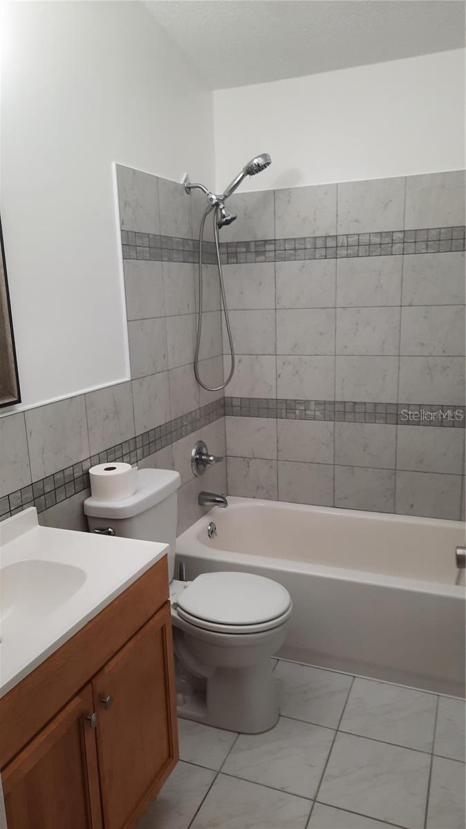 Image 18 of 25 For 640 Virginia Avenue