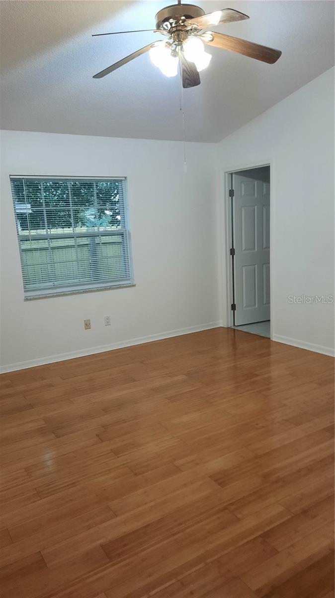 Image 19 of 25 For 640 Virginia Avenue