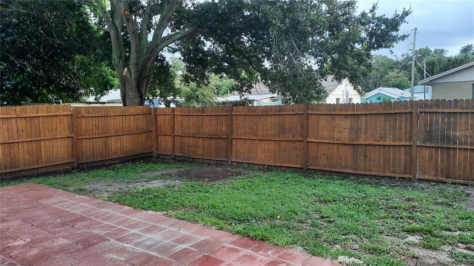 Image 4 of 25 For 640 Virginia Avenue