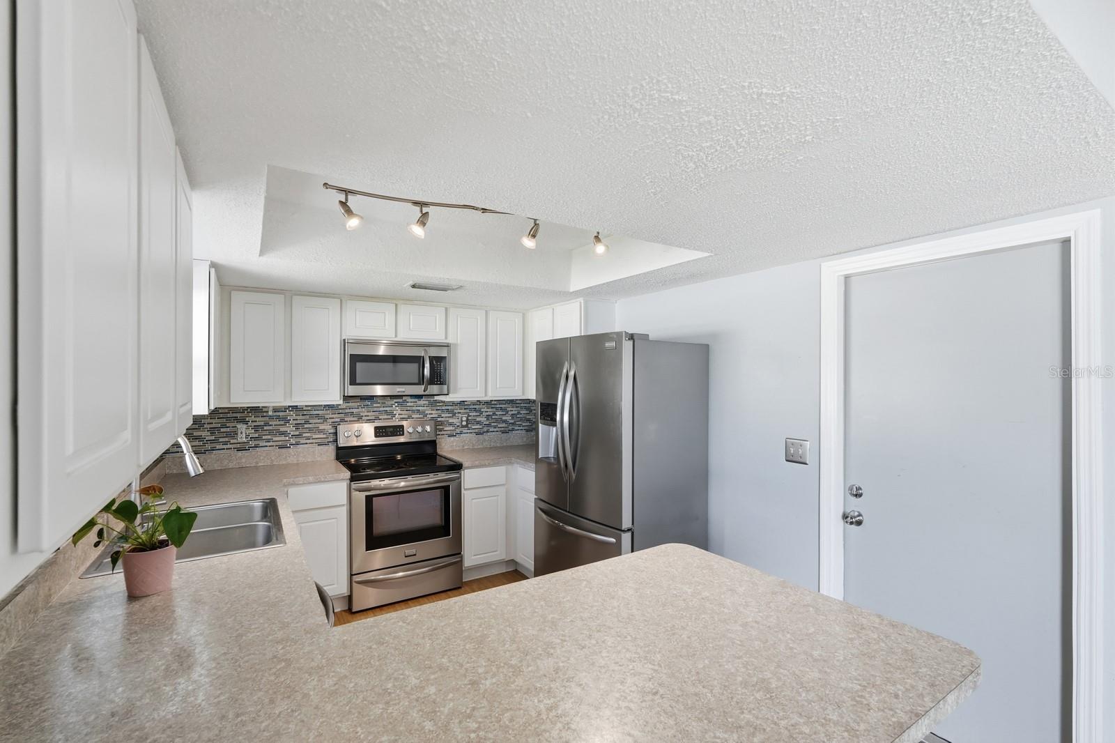 Image 10 of 33 For 145 Springwood Drive