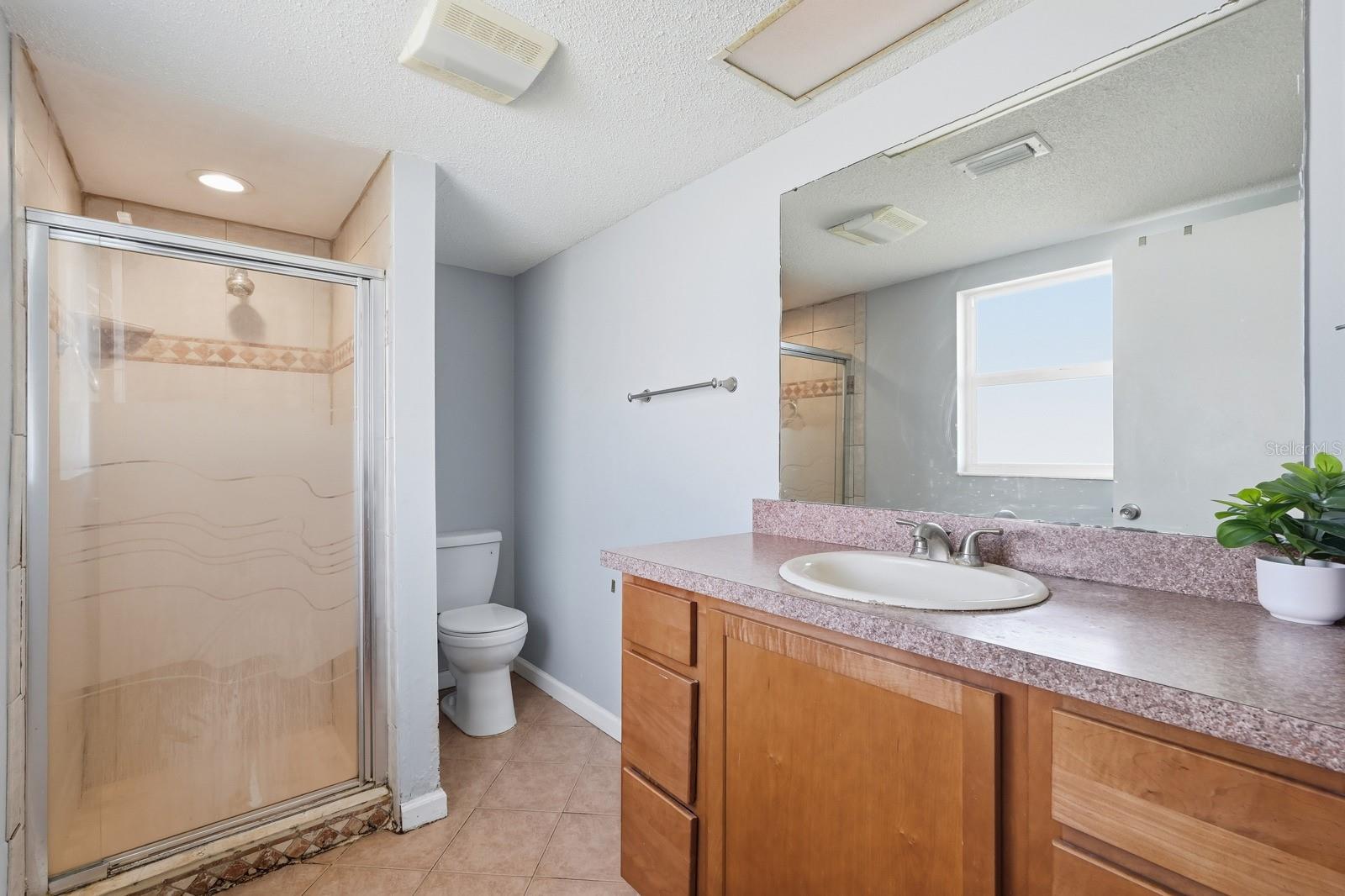 Image 23 of 33 For 145 Springwood Drive