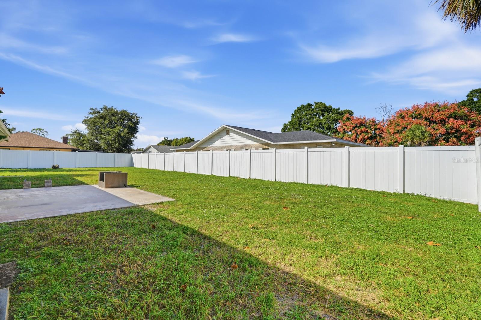 Image 26 of 33 For 145 Springwood Drive