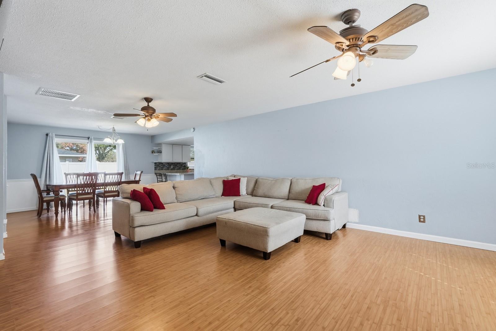 Image 4 of 33 For 145 Springwood Drive