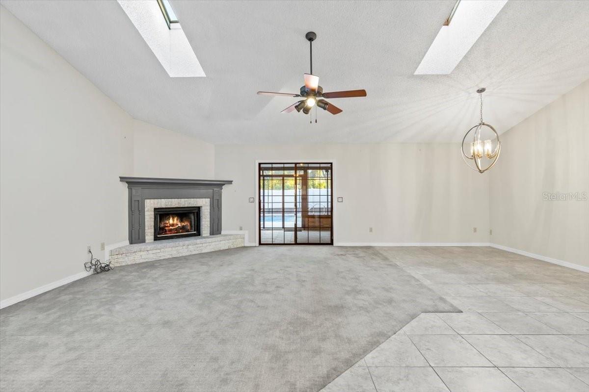 Image 10 of 55 For 56 Winding Creek Way