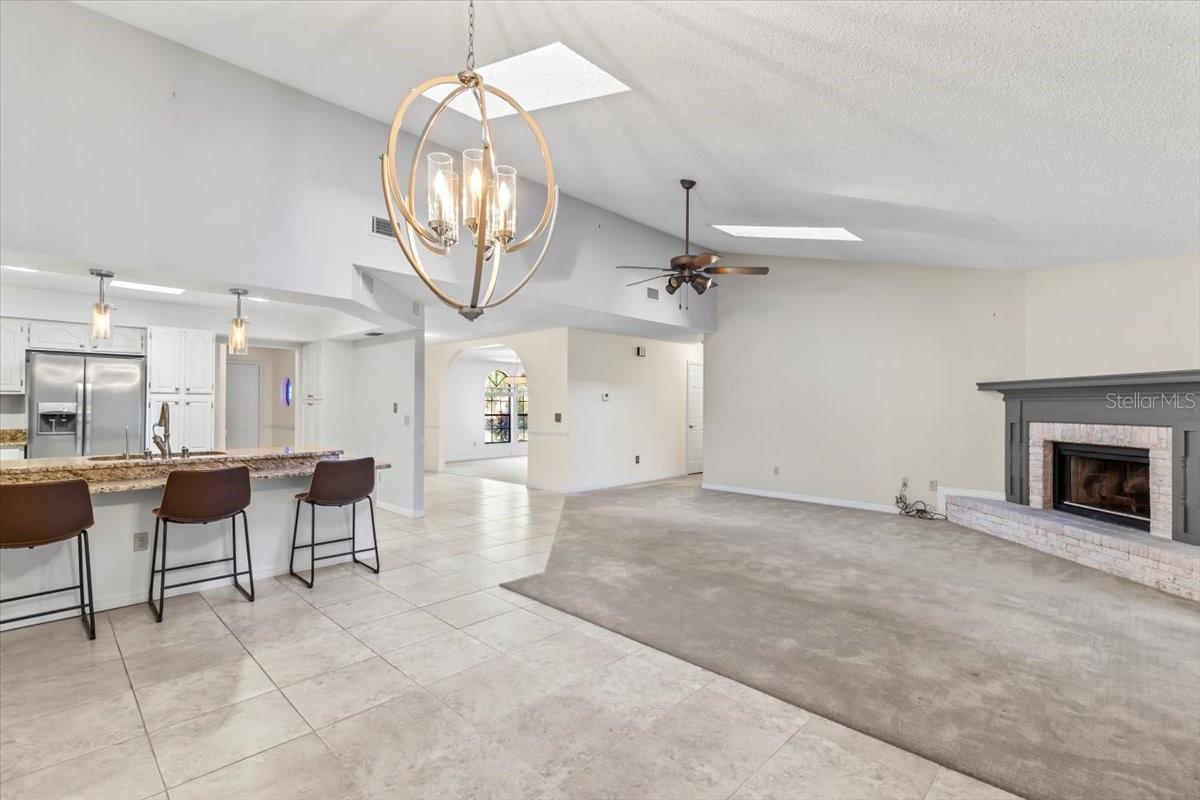 Image 11 of 55 For 56 Winding Creek Way