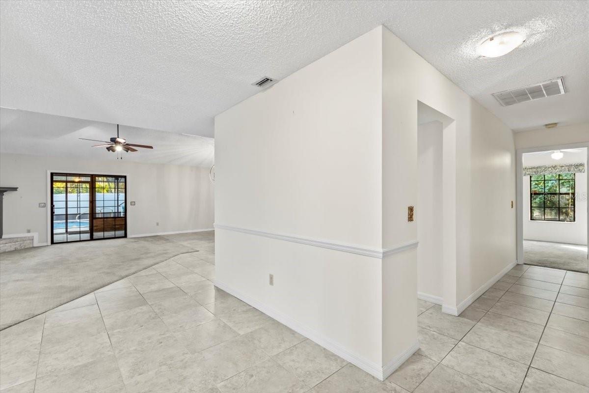 Image 7 of 55 For 56 Winding Creek Way