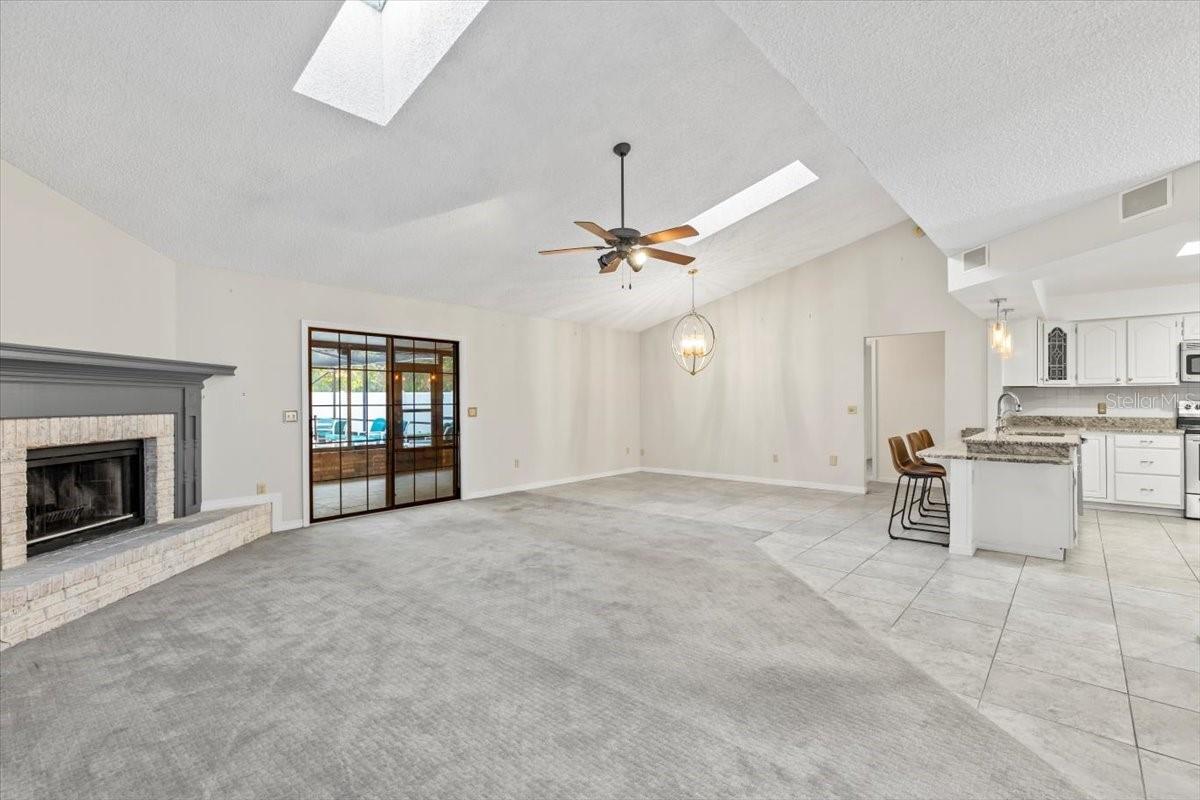 Image 8 of 55 For 56 Winding Creek Way