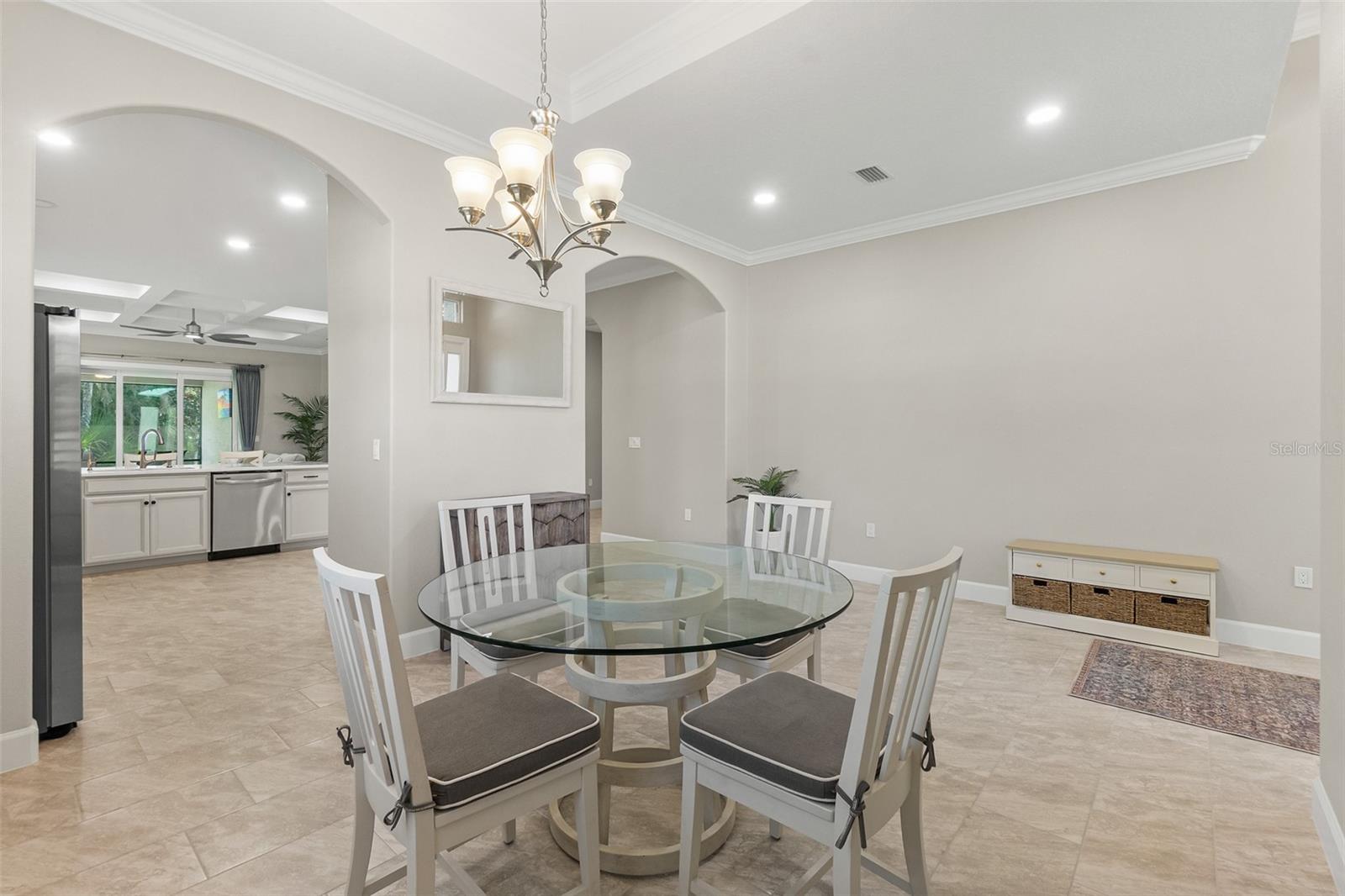 Image 11 of 80 For 41 Riverview Bend N