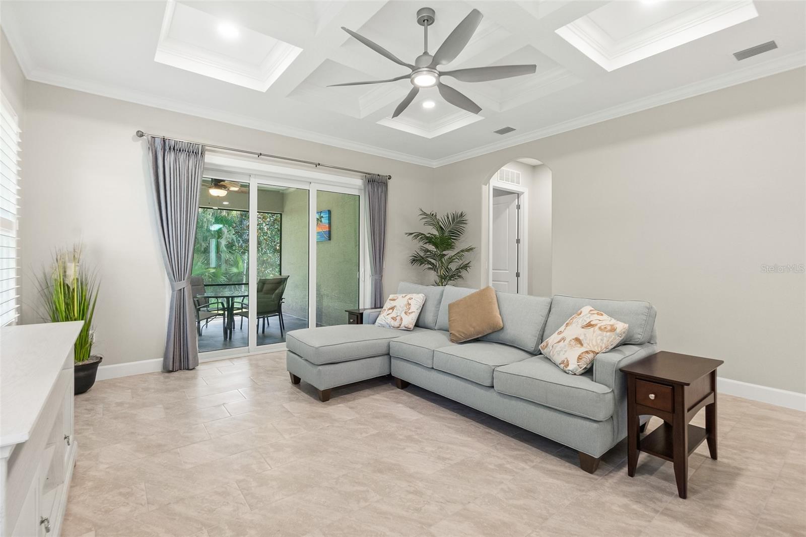 Image 21 of 80 For 41 Riverview Bend N