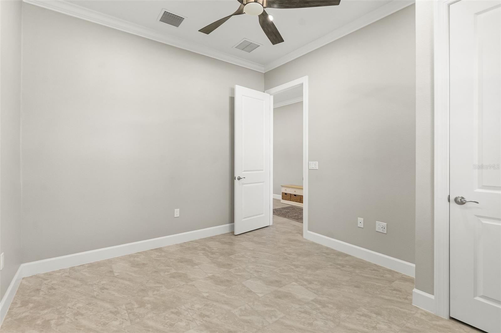 Image 25 of 80 For 41 Riverview Bend N