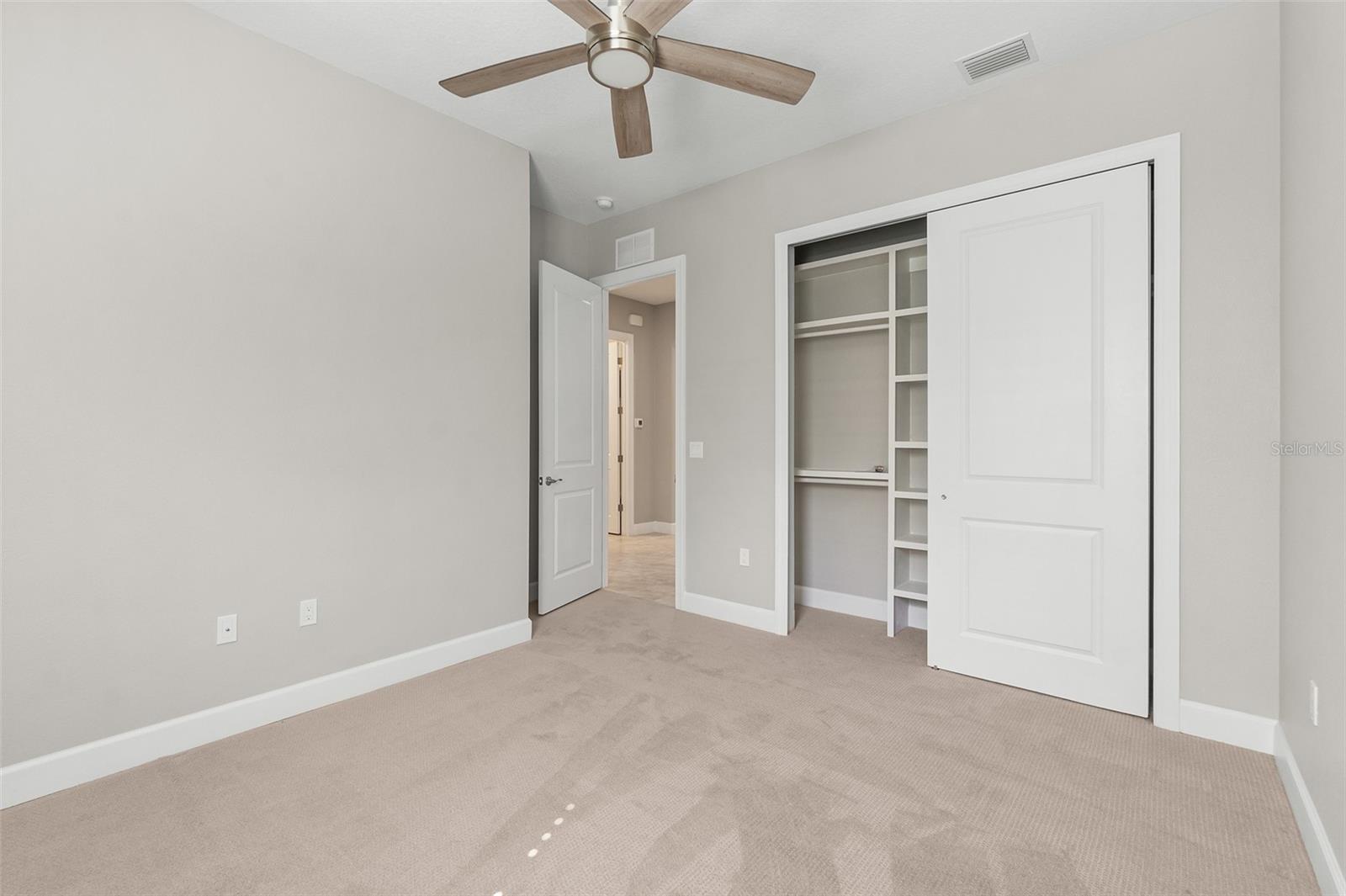 Image 32 of 80 For 41 Riverview Bend N