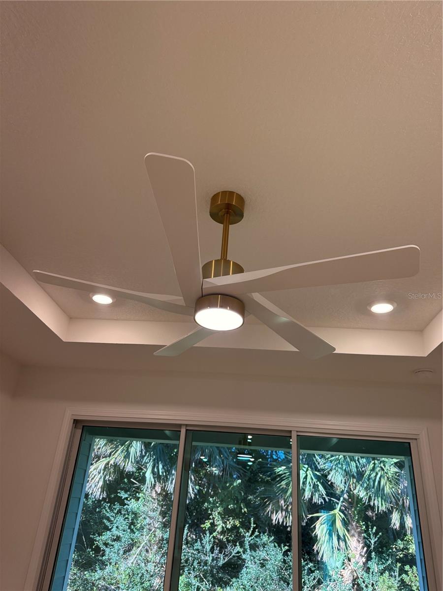 Image 6 of 16 For 231 Misty Harbor Trace