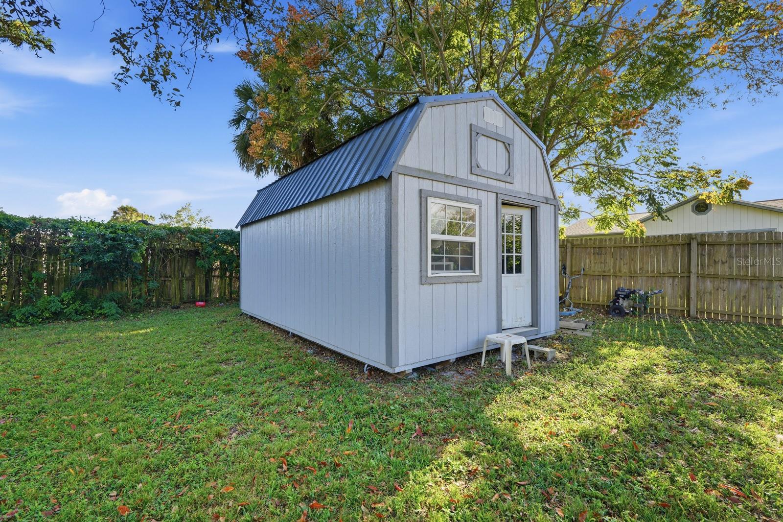 Image 3 of 42 For 93 Glass Court